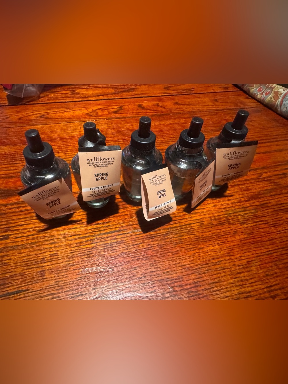 Bath & Body Works Wallflowers Refill - Spring Apple (Lot of 5) 24mL NEW